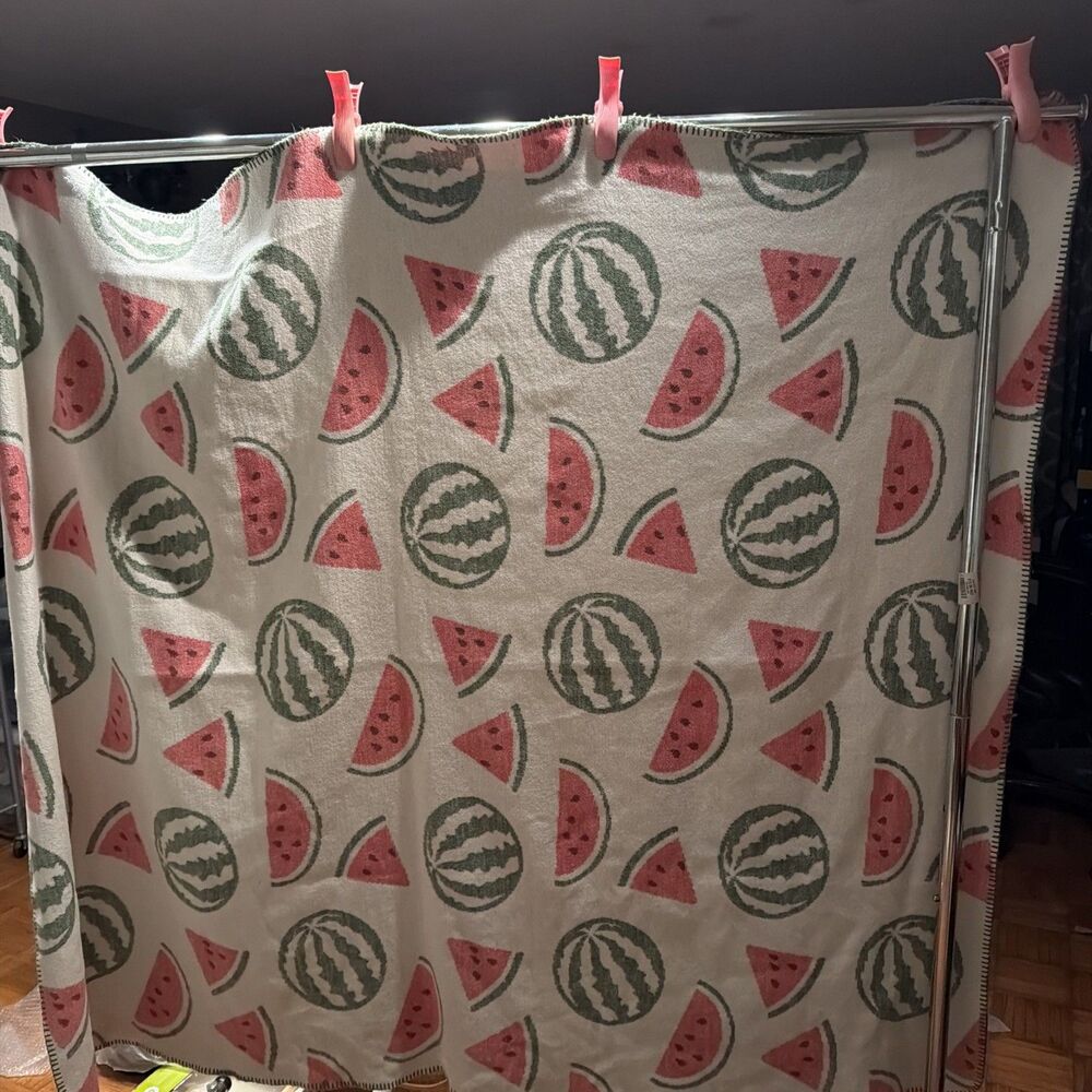 Docofil Reversible Blanket 50x60 Watermelon White Label